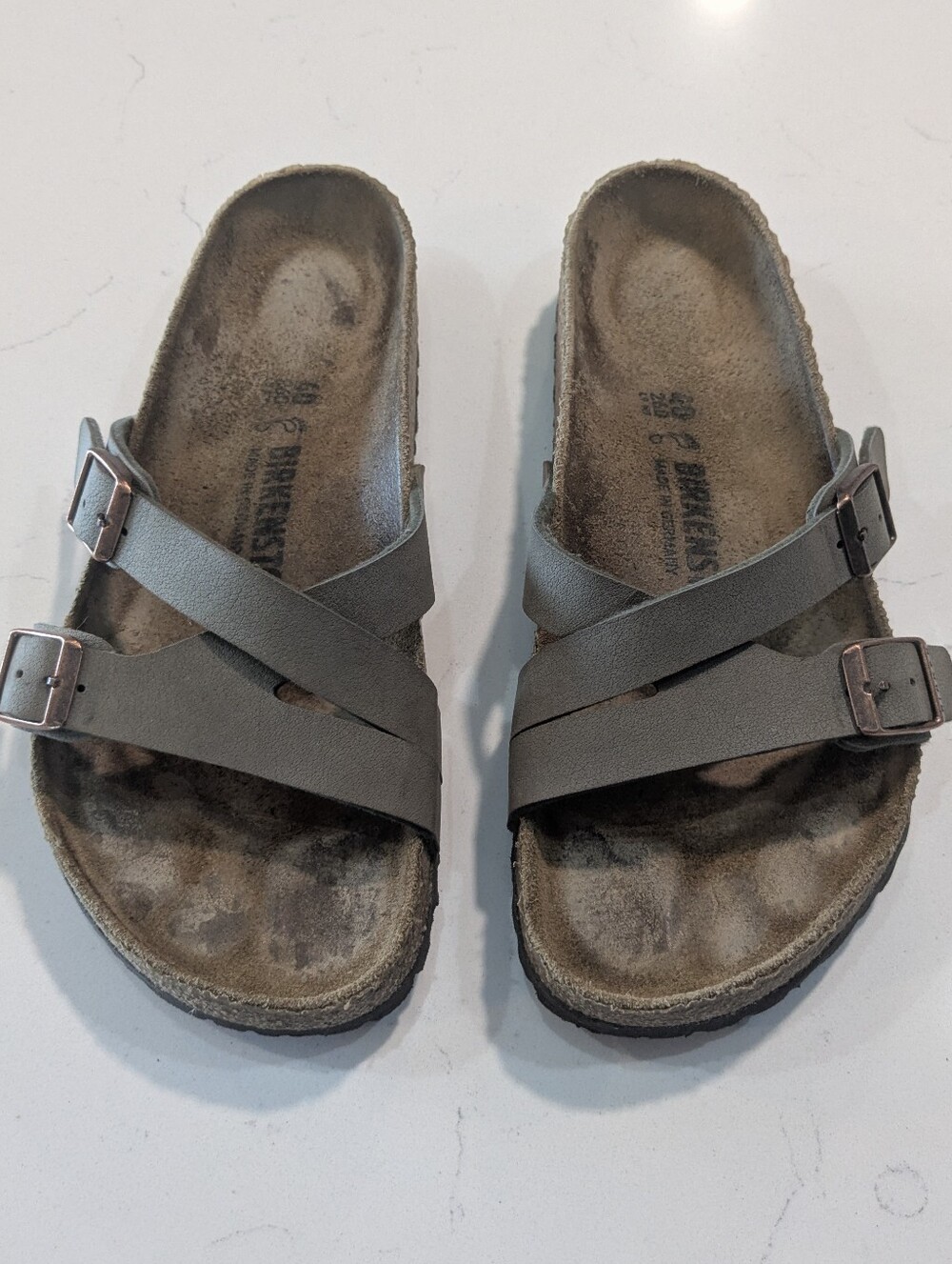 Birkenstock Sandals. Size Euro 40. - Picture 3 of 8